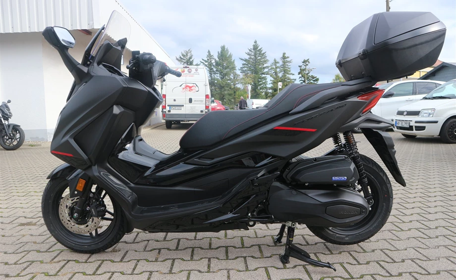 Offer Honda Forza 350 Bild 4: Offer Honda Forza 350