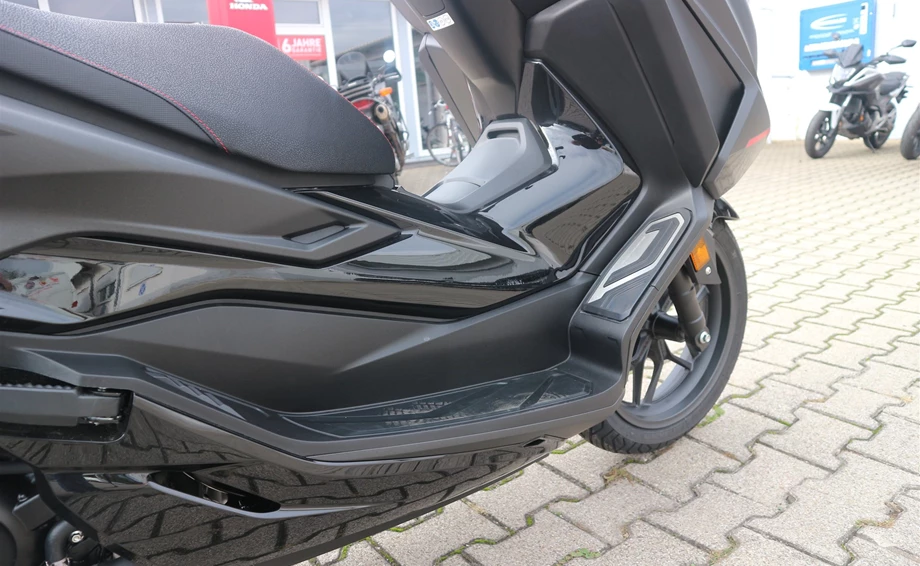 Offer Honda Forza 350 Bild 7: Offer Honda Forza 350