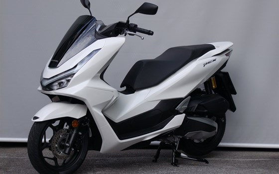 Gebrauchtmotorrad Honda PCX125 DX - Bild 1 Gebrauchtmotorrad Honda PCX125 DX - Bild 1