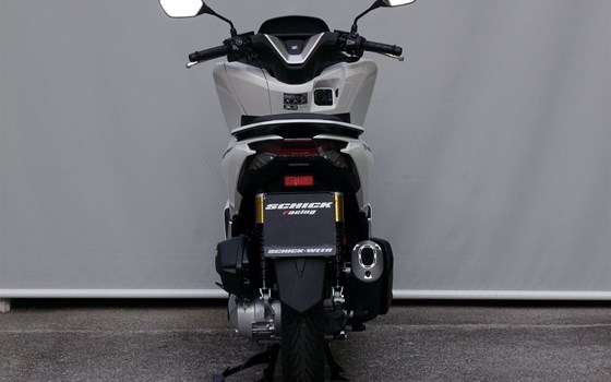Gebrauchtmotorrad Honda PCX125 DX - Bild 8 Gebrauchtmotorrad Honda PCX125 DX - Bild 8