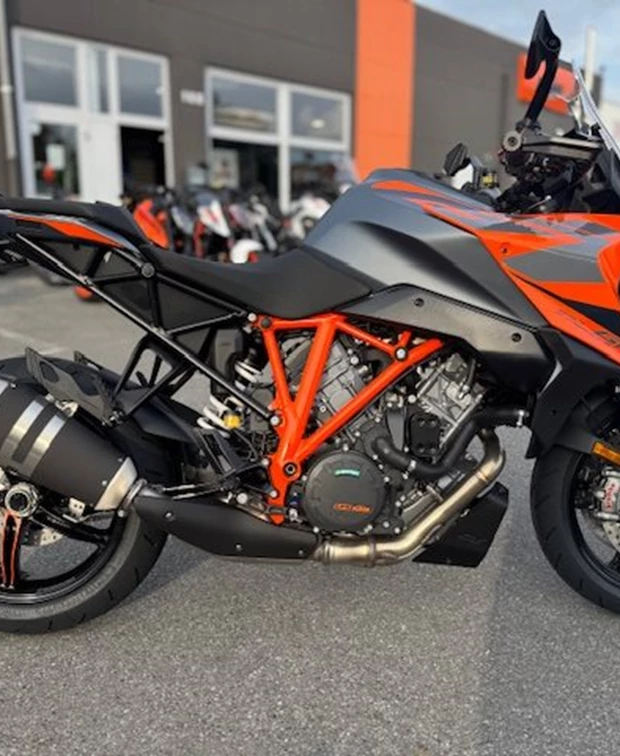 KTM 1290 Super Duke GT