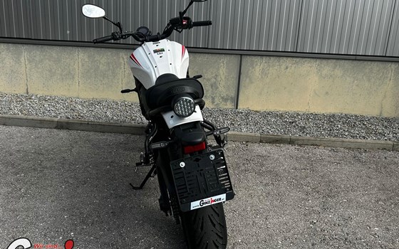 Gebrauchtmotorrad Yamaha XSR700 - Bild 4 Gebrauchtmotorrad Yamaha XSR700 - Bild 4