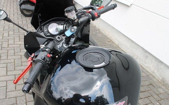 Gebrauchtmotorrad Kawasaki Z1000SX - Bild 6