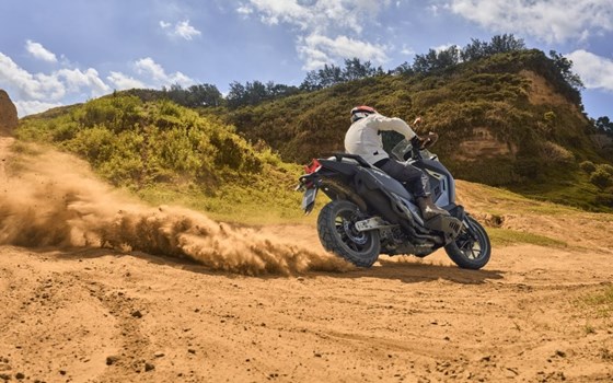 Neufahrzeug Sym ADX 400 TG - Bild 15