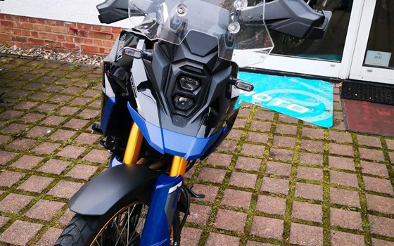 Gebrauchtmotorrad Suzuki V-Strom 800DE - Bild 2