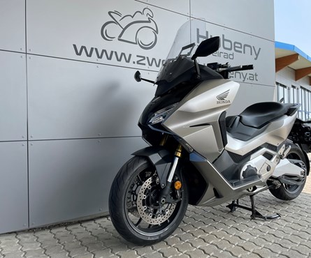 Gebrauchtmotorrad Honda Forza 750