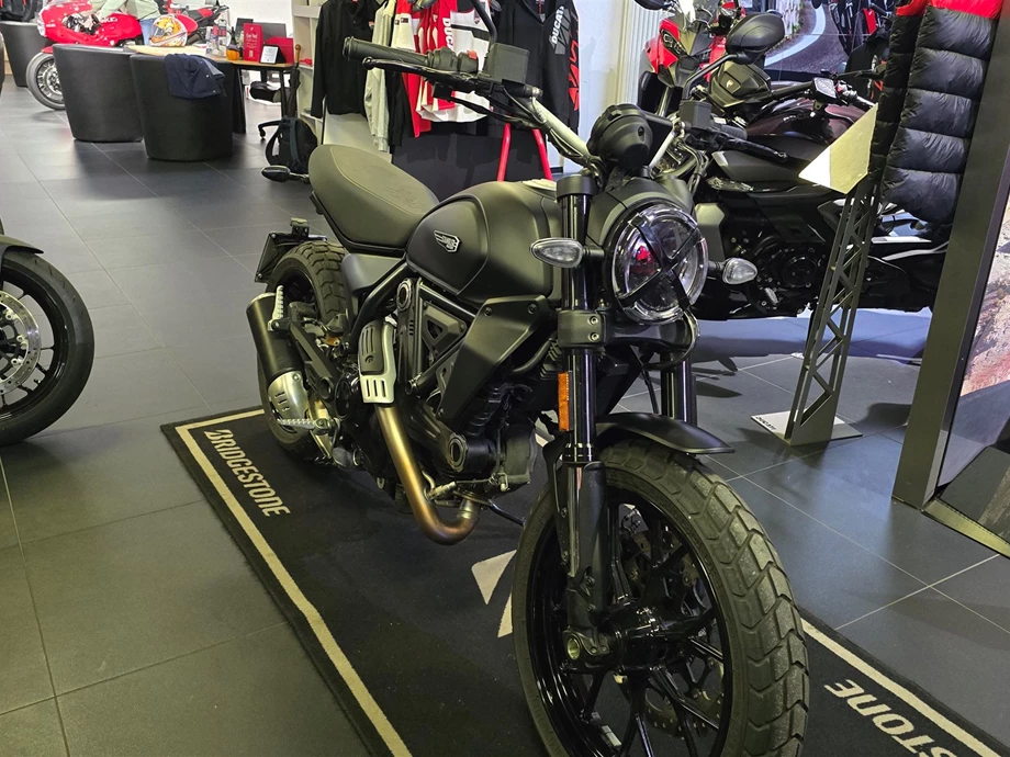 Angebot Ducati Scrambler Icon Dark Bild 2: Angebot Ducati Scrambler Icon Dark