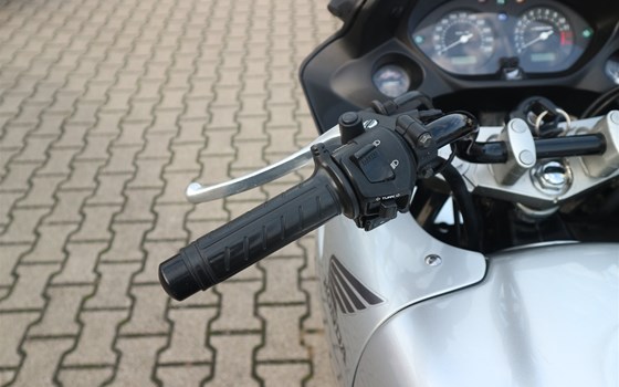 Gebrauchtmotorrad Honda CBF 600 - Bild 16