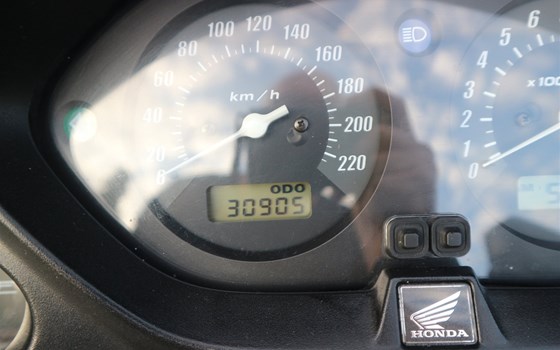 Gebrauchtmotorrad Honda CBF 600 - Bild 19