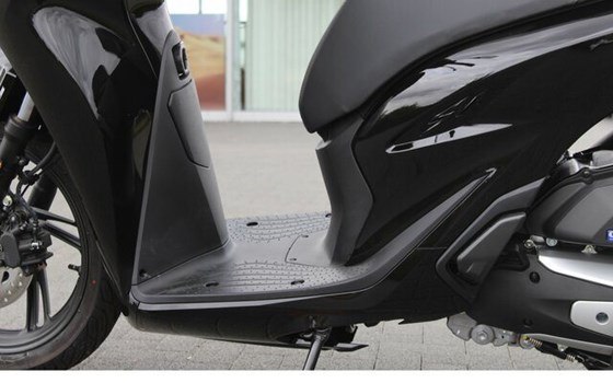 Gebrauchtmotorrad Honda SH125i - Bild 10