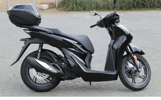 Gebrauchtmotorrad Honda SH125i - Bild 4