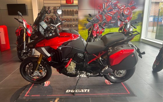 Gebrauchtmotorrad Ducati Multistrada V4 Pikes Peak - Bild 7