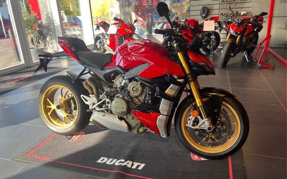 Gebrauchtmotorrad Ducati Streetfighter V4 S - Bild 1