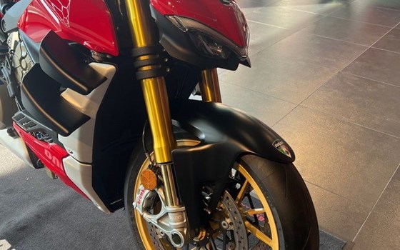 Gebrauchtmotorrad Ducati Streetfighter V4 S - Bild 10
