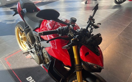 Gebrauchtmotorrad Ducati Streetfighter V4 S - Bild 11