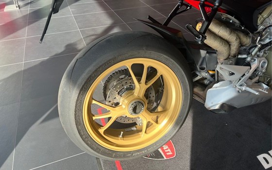 Gebrauchtmotorrad Ducati Streetfighter V4 S - Bild 5