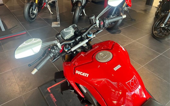 Gebrauchtmotorrad Ducati Streetfighter V4 S - Bild 7
