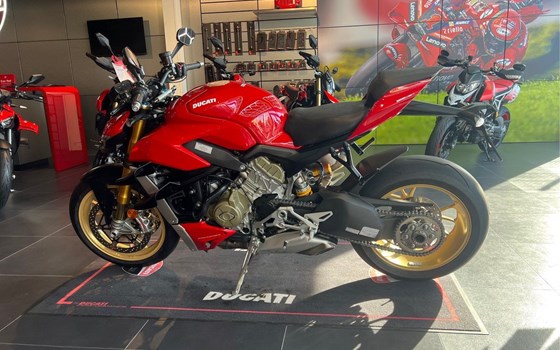 Gebrauchtmotorrad Ducati Streetfighter V4 S - Bild 8
