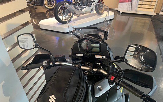 Gebrauchtmotorrad Suzuki V-Strom 1000 Traveller - Bild 3