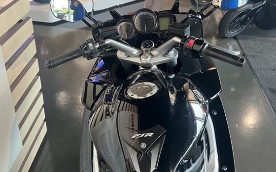 Gebrauchtmotorrad Yamaha FJR1300A - Bild 6