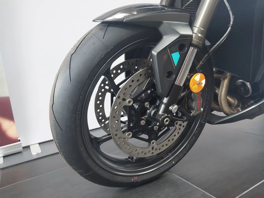 Angebot Triumph Street Triple 765 RS Bild 5: Angebot Triumph Street Triple 765 RS