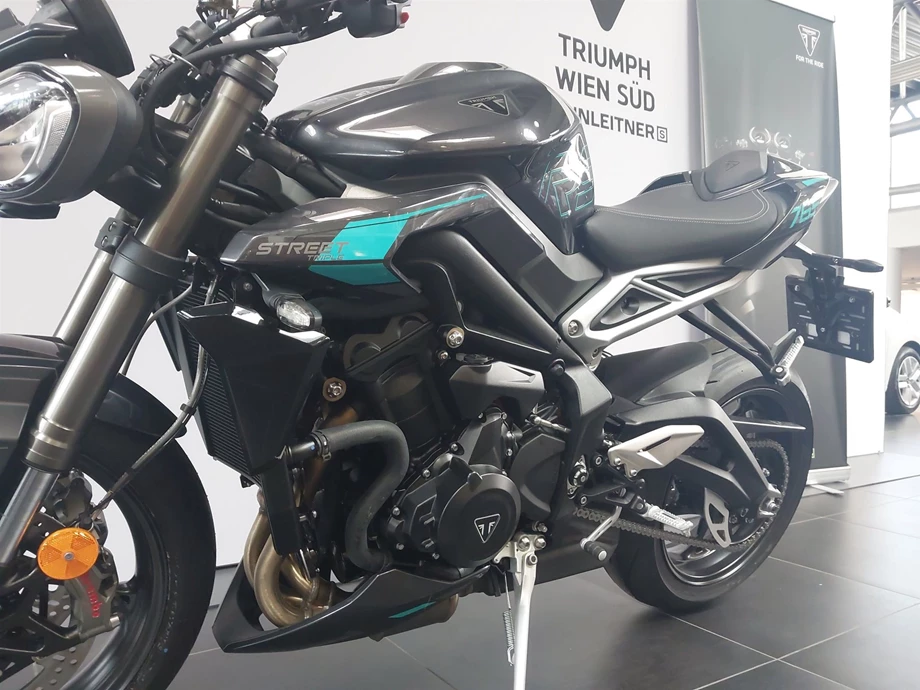 Angebot Triumph Street Triple 765 RS Bild 9: Angebot Triumph Street Triple 765 RS