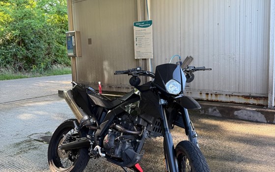 Gebrauchtmotorrad Aprilia SX 125 - Bild 1