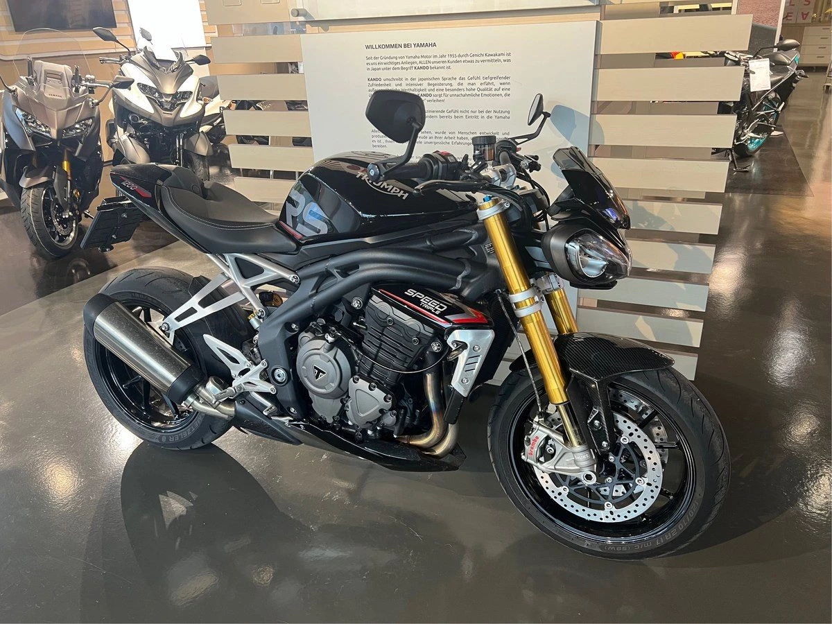 Triumph Speed Triple 1200 RS