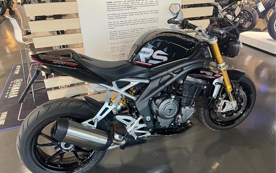 Gebrauchtmotorrad Triumph Speed Triple 1200 RS - Bild 3
