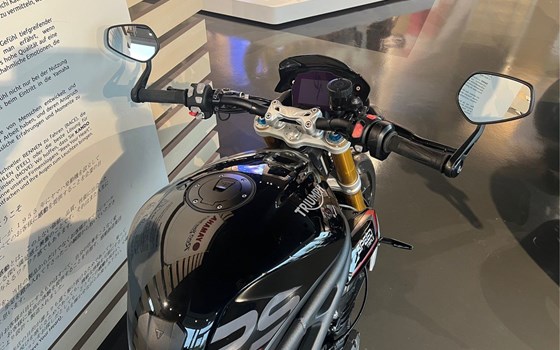 Gebrauchtmotorrad Triumph Speed Triple 1200 RS - Bild 4