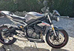 Gebrauchte Triumph Street Triple RS Gebrauchte Triumph Street Triple RS