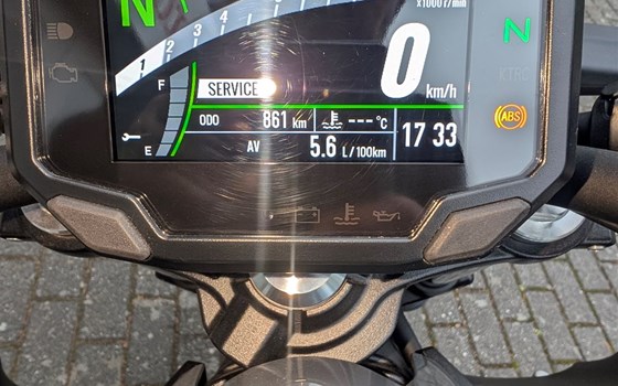 Gebrauchtmotorrad Kawasaki Z650 - Bild 8