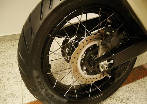 zum Vergrössern bitte anklicken!