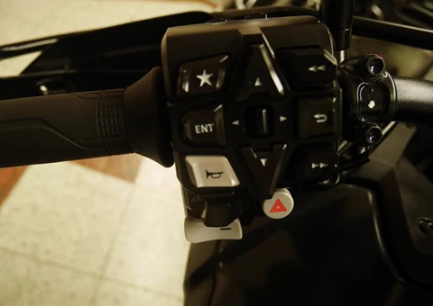 zum Vergrössern bitte anklicken!