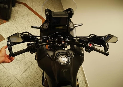 zum Vergrössern bitte anklicken!