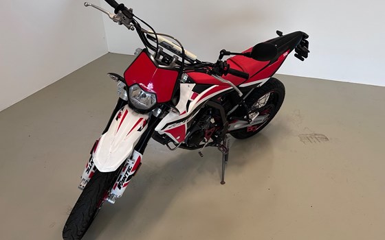 Gebrauchtmotorrad Fantic XM 50 Performance - Bild 3 Gebrauchtmotorrad Fantic XM 50 Performance - Bild 3