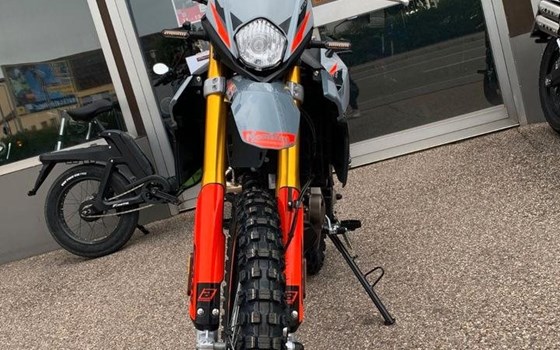 Neufahrzeug FB Mondial SMX 125i Enduro - Bild 2