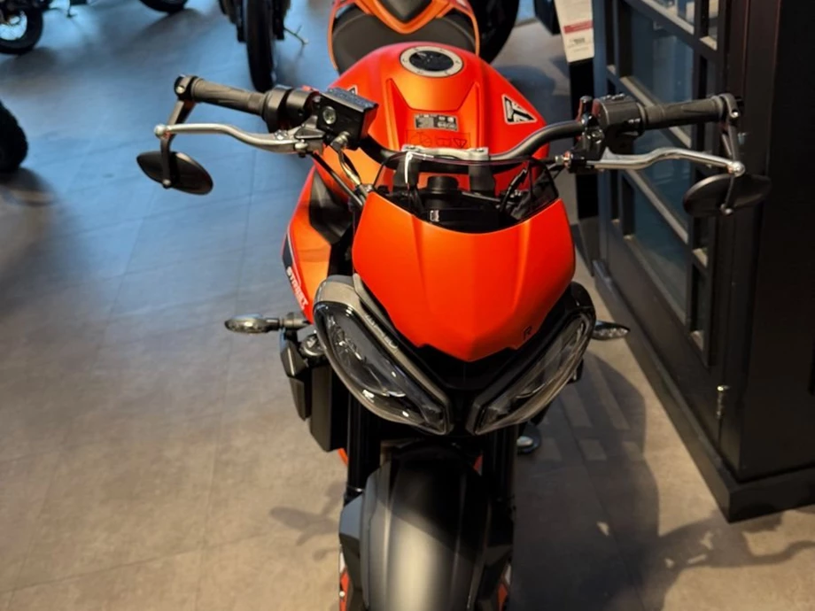 Angebot Triumph Street Triple S A2 Bild 2: Angebot Triumph Street Triple S A2
