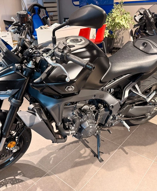 Yamaha MT-09