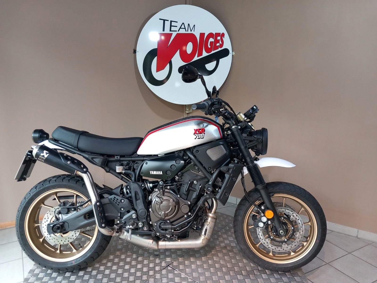 Yamaha XSR700 XTribute 