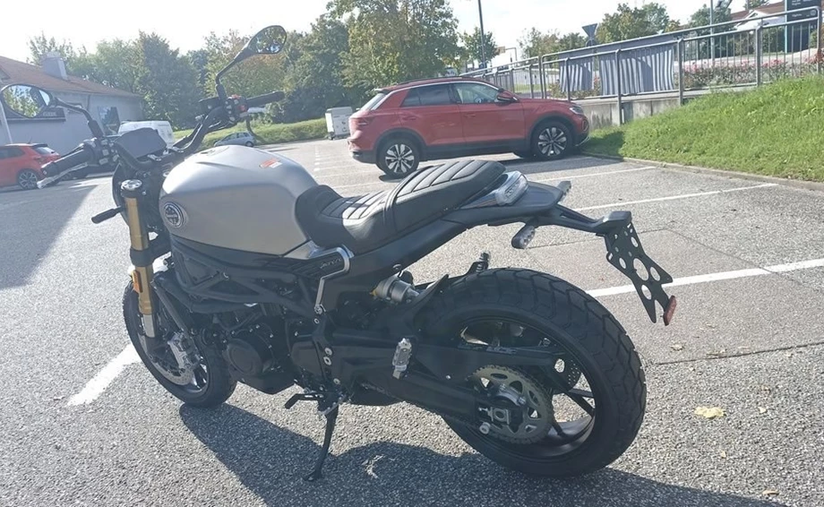 Angebot Benelli Leoncino 800 Bild 6: Angebot Benelli Leoncino 800