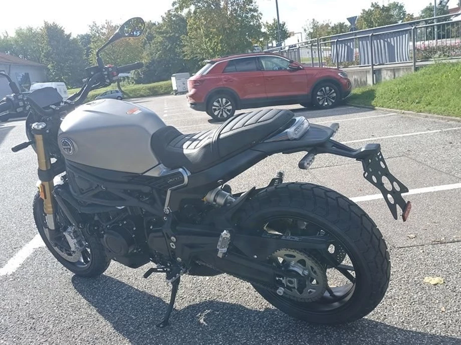 Angebot Benelli Leoncino 800 Bild 6: Angebot Benelli Leoncino 800