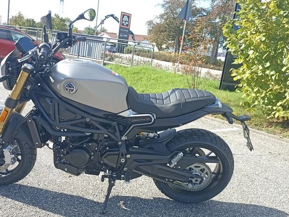Angebot Benelli Leoncino 800 Bild 7: Angebot Benelli Leoncino 800