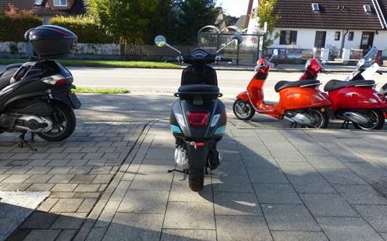 Neufahrzeug Vespa Primavera 50 S - Bild 13