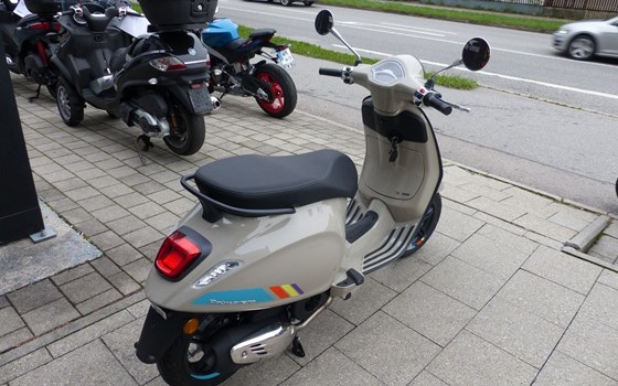 Neufahrzeug Vespa Primavera 125 S - Bild 14