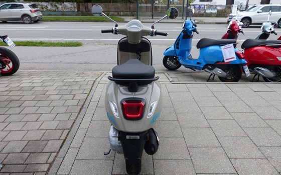 Neufahrzeug Vespa Primavera 125 S - Bild 15
