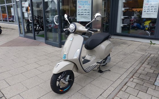 Neufahrzeug Vespa Primavera 125 S - Bild 6