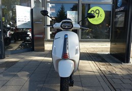Neumotorrad Vespa Sprint 125 S