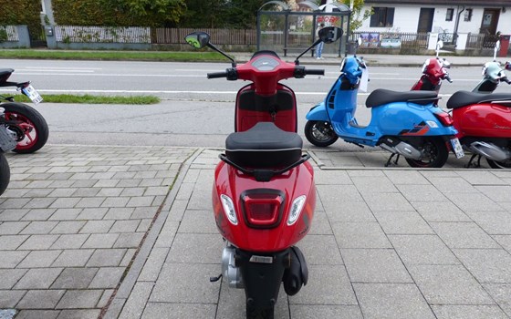 Neufahrzeug Vespa Sprint 50 S - Bild 15