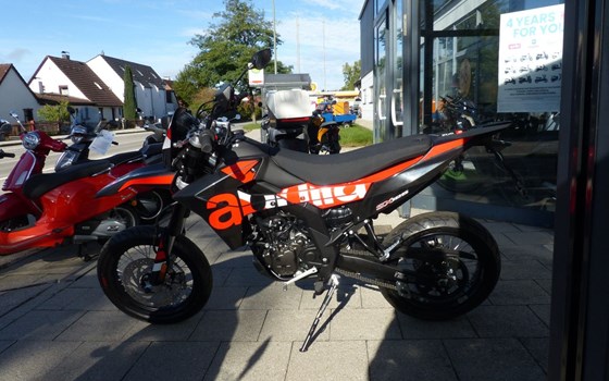 Neufahrzeug Aprilia SX 125 - Bild 9